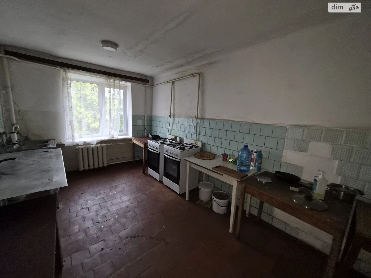Room for Sale in Canada