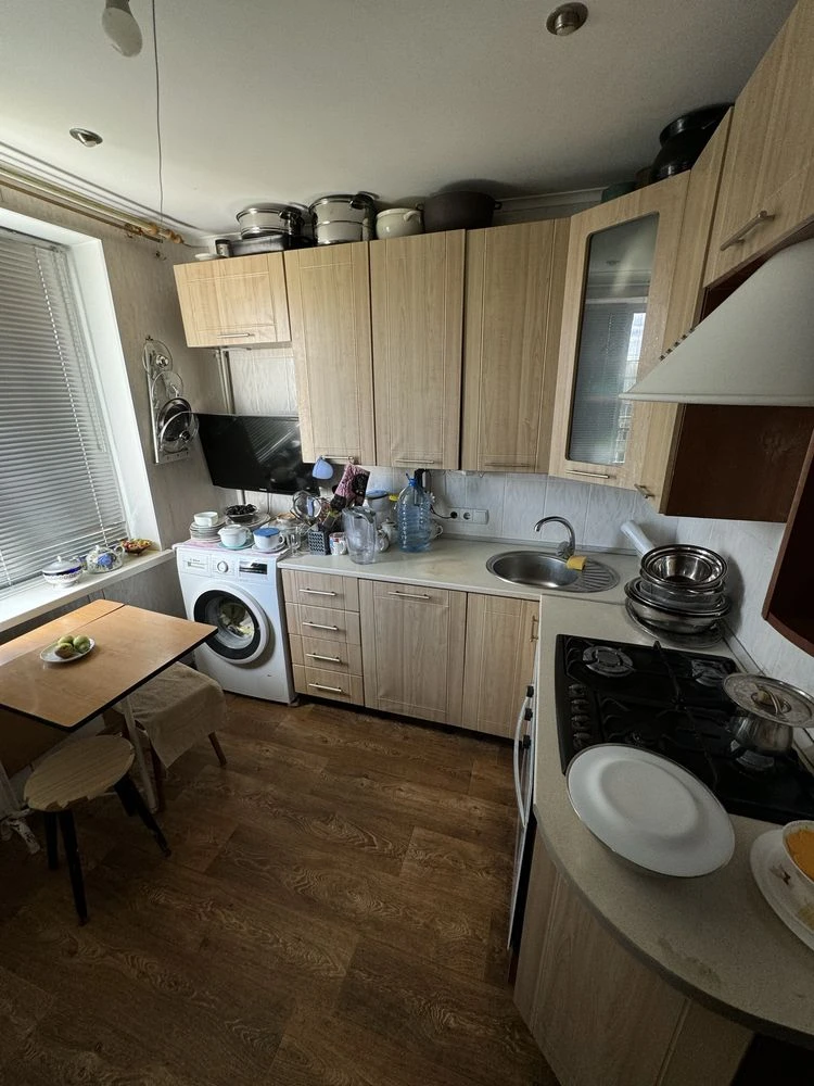 2-bedroom apartment on Heroes of the Dnieper 94, center