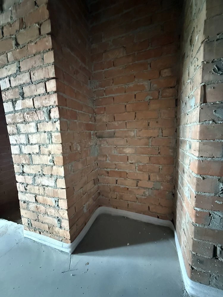 Best Price! Urgent! For Sale Spacious 1-room apartment with GAS in