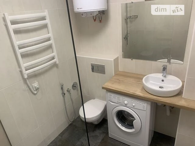 Sale of 1-room apartment 33.9 sq. m on Beresteyskyi Avenue 5V • I