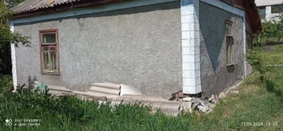 Дім в м.Подільськ. Великий участок.