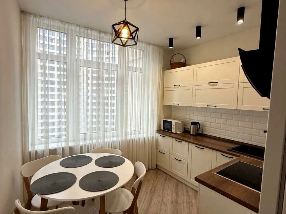 Apartment. Odesa, Valeriy Samofalova Street