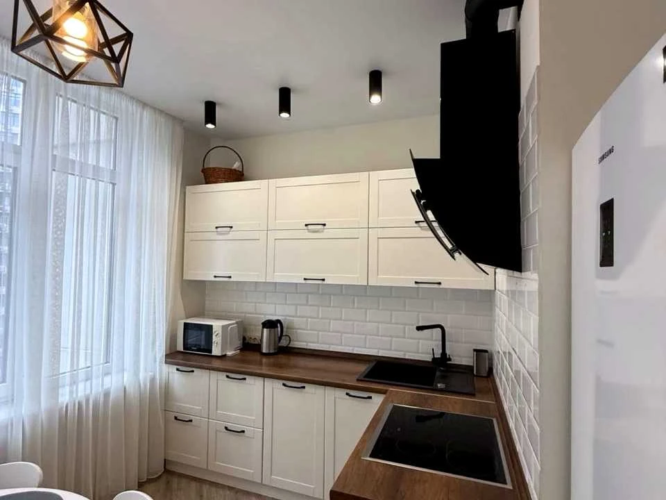 Apartment. Odesa, Valeriy Samofalova Street