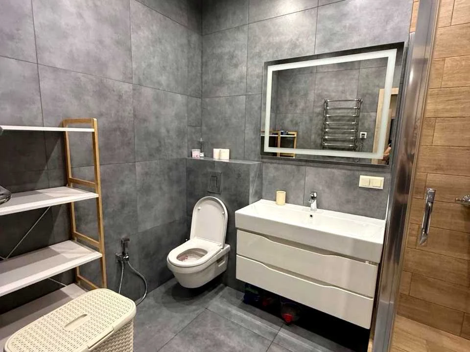 Apartment. Odesa, Valeriy Samofalova Street