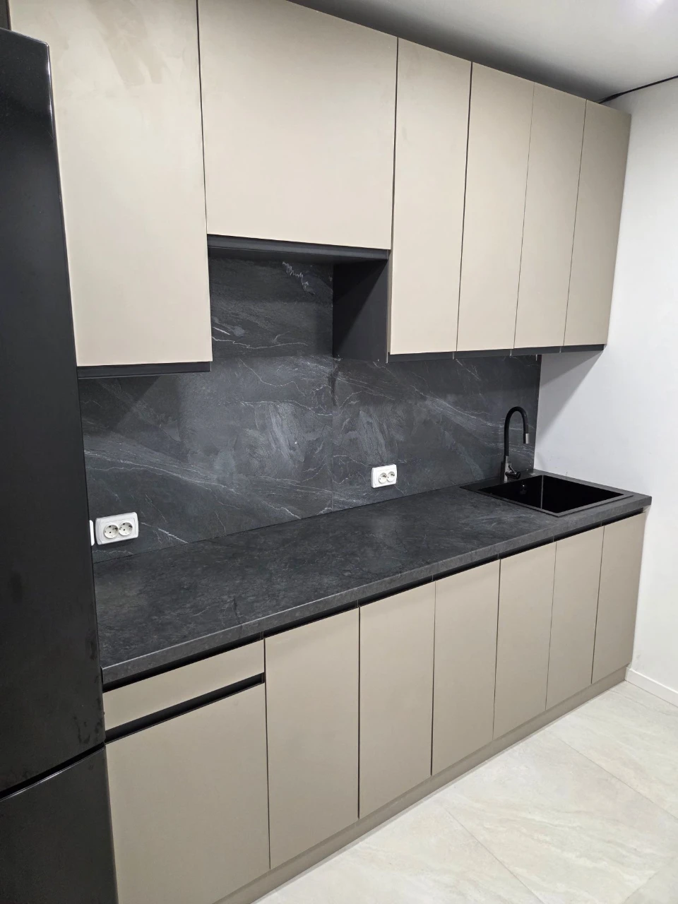 For Sale: 1-bedroom apartment in Zamost!