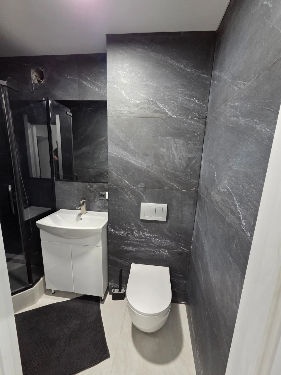 For Sale: 1-bedroom apartment in Zamost!