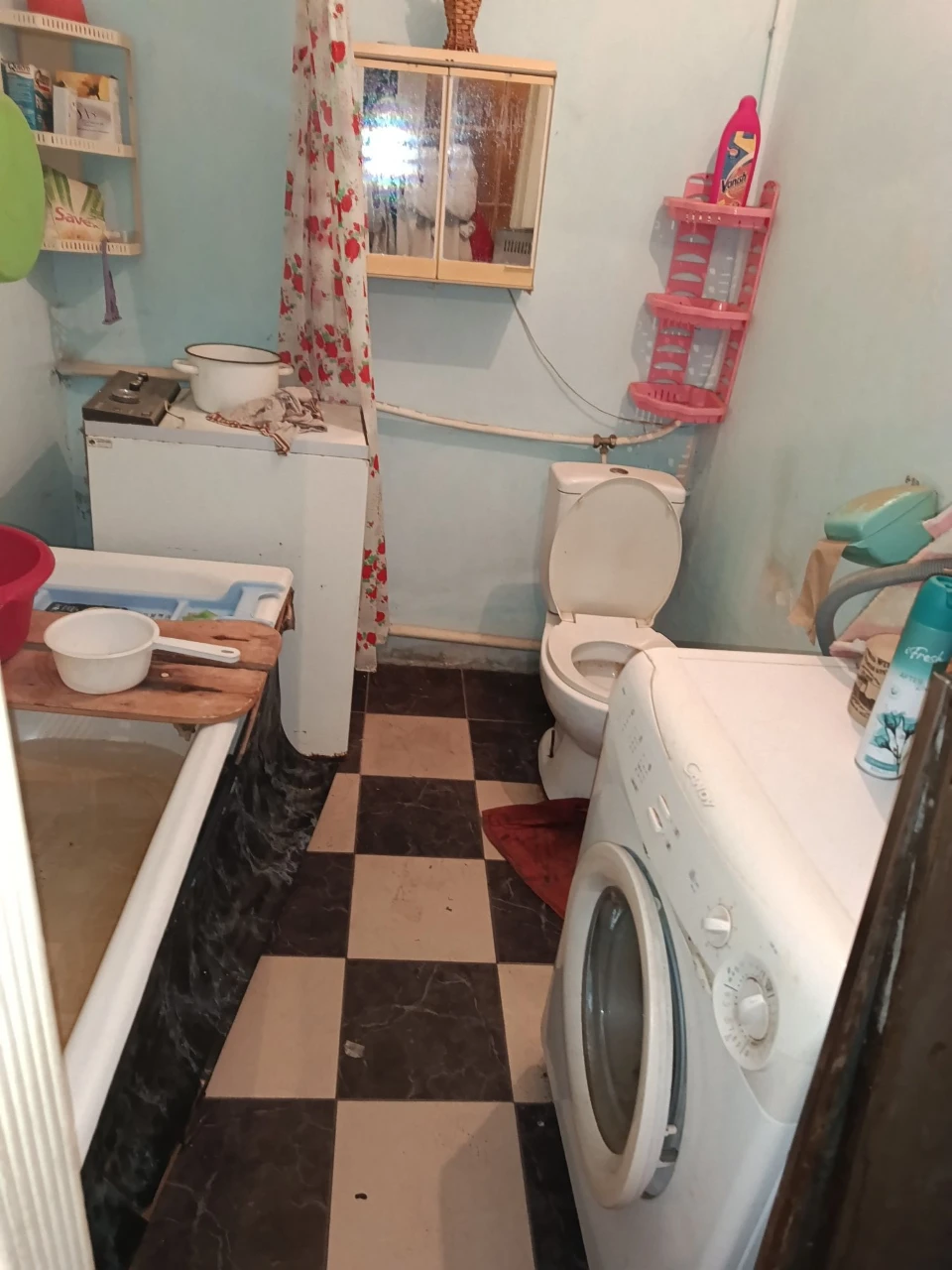Продається Частина будинку-3 кімнати