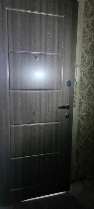 Selling 2 apartments near Saltovskoye metro station, under reconstruction.