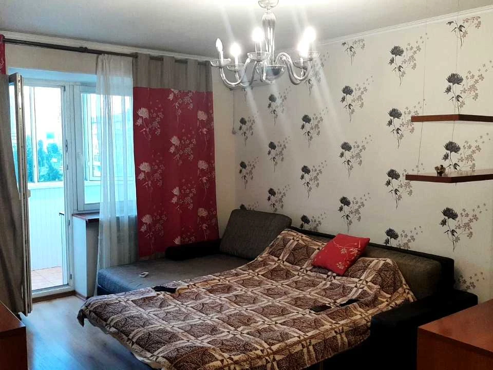Квартира. Киев, улица Левка Лукьяненко