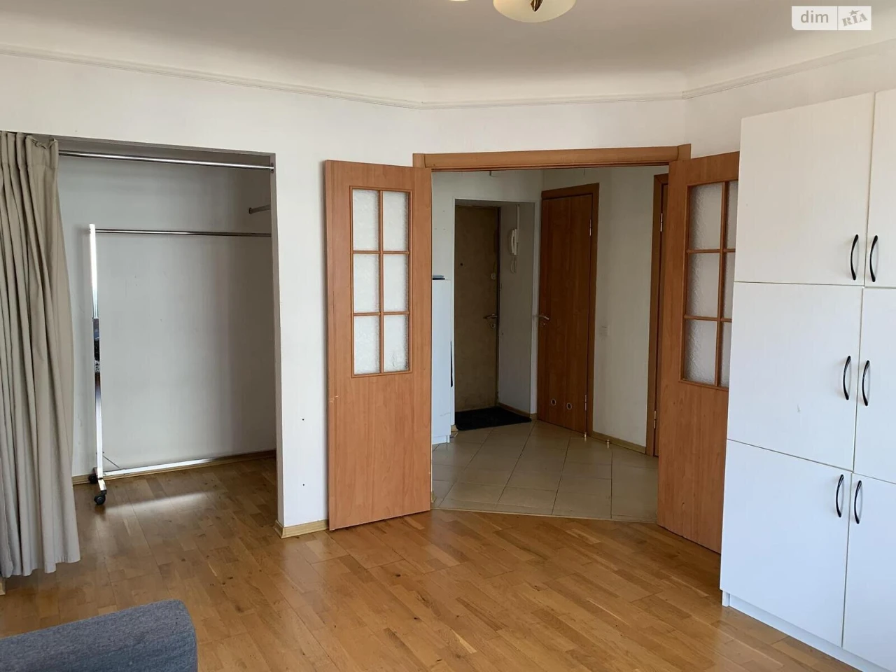 Long-Term Rental Apartment Solotskaya Slobidka