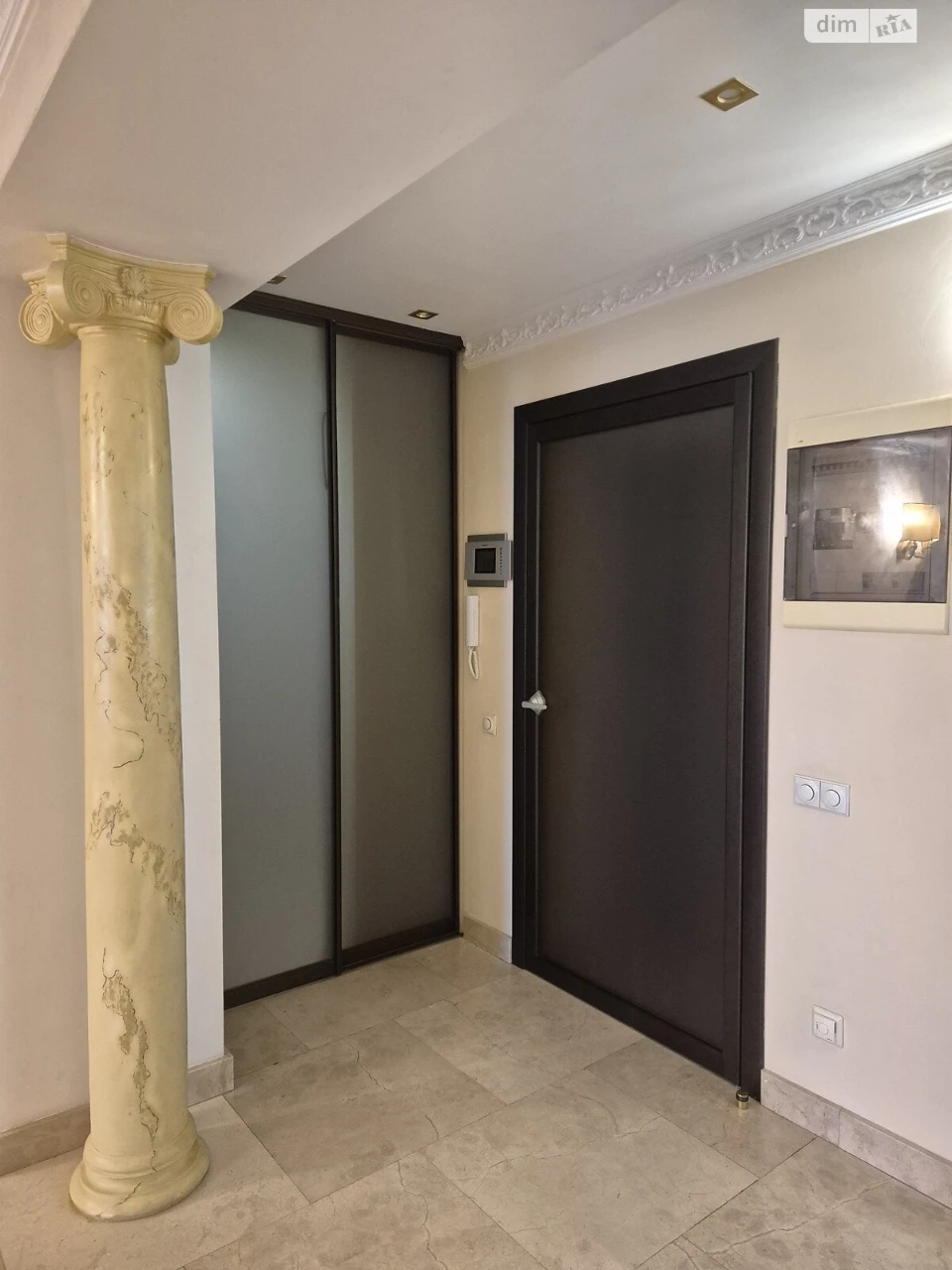 Long-Term Rental Apartment, Pankyvshchyna