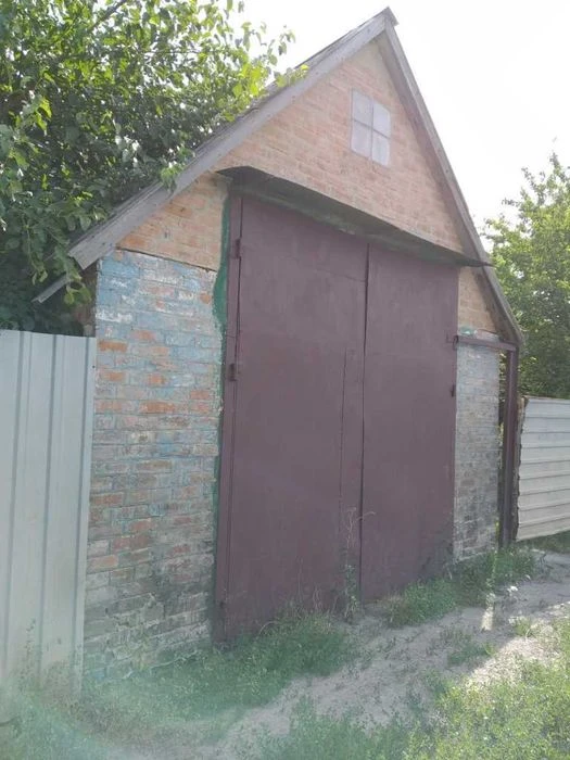 Продаж частини будинку 45 м2 + гараж. Інститут звʼязку №1611