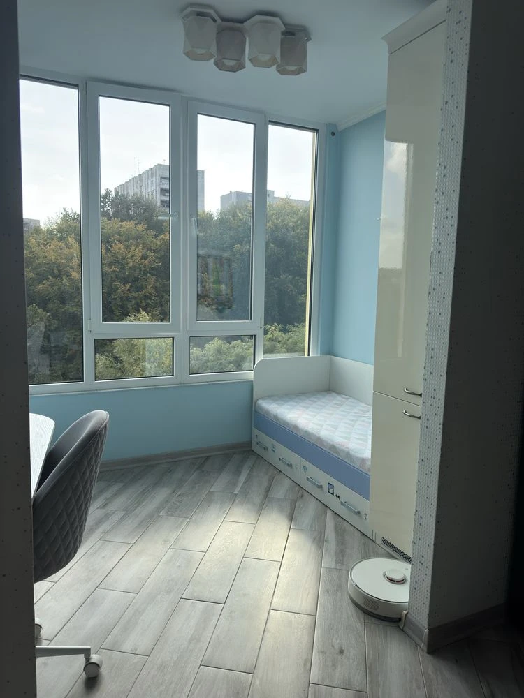 Sale of a 1-bedroom apartment 44.6 sq m | Panorama Residential Complex | View of a forest