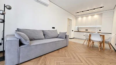 Продаж квартири з новим ремонтом 61 м² / 18 поверх ЖК