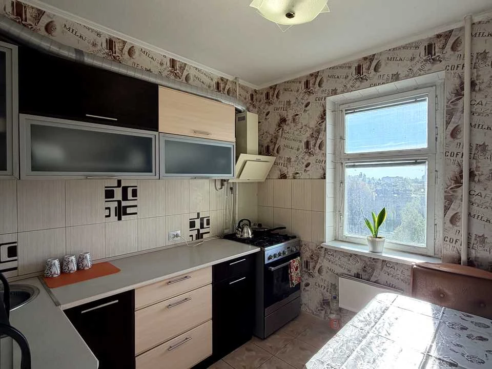 Apartment. Brovary, Chornih Zaporozhtsiv Street