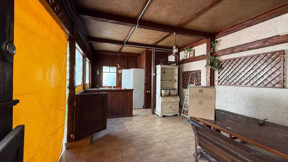 I will sell a house of 340 m² by the sea, 14.5 acres, swimming pool, Dacha Kovalevs