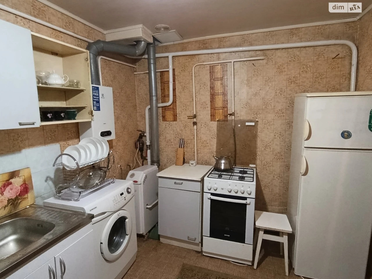 Long-Term Rental - Part of a House - Near Petrocenter