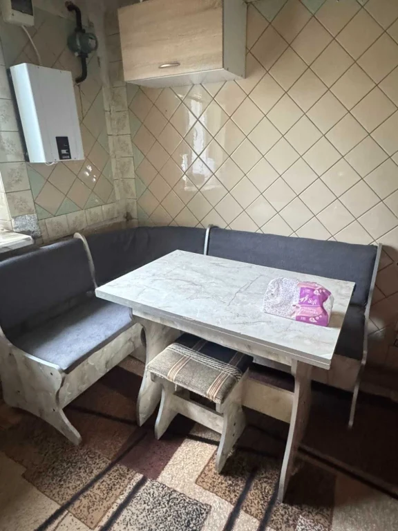 Продажа отдельно стоящего кирпичного дома в Полтаве.