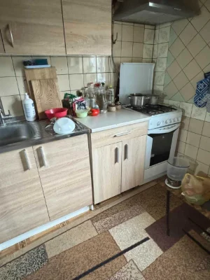 Продаж окремого цегляного будинку в Полтаві.