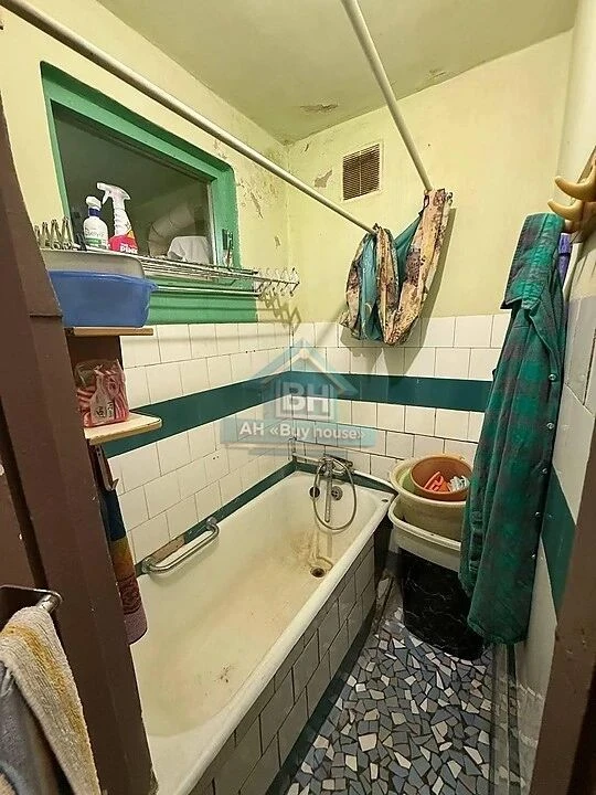 Sale of a 2-bedroom apartment in Uzhgorod