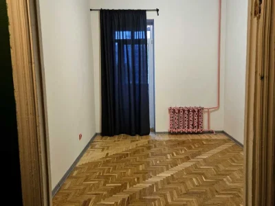 Квартира. Киев, улица Юрия Ильенко