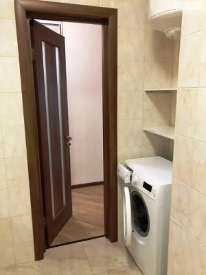 Довгострокова оренда Квартира Дарницький