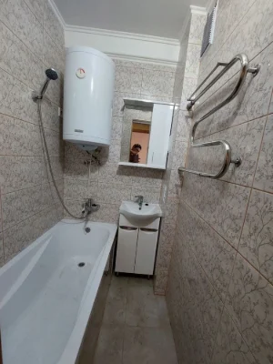 For Sale or Trade: 3-room apartment for private house