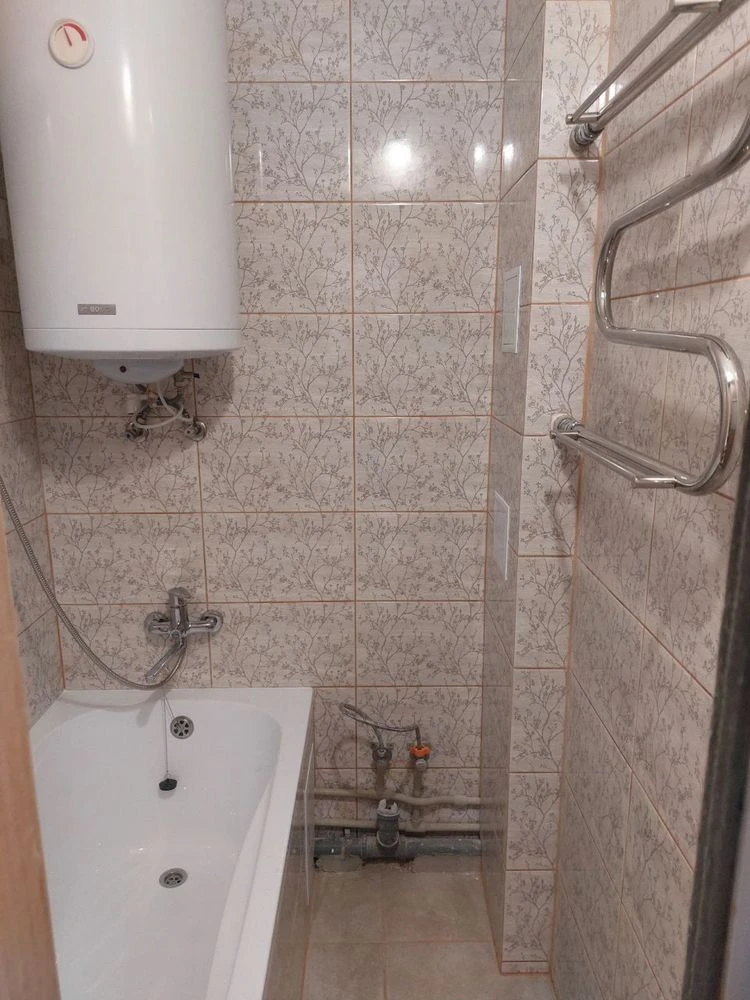 For Sale or Trade: 3-room apartment for private house
