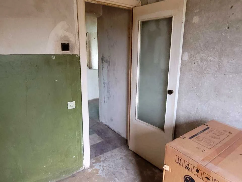 Квартира. Дніпро, Янтарна вулиця