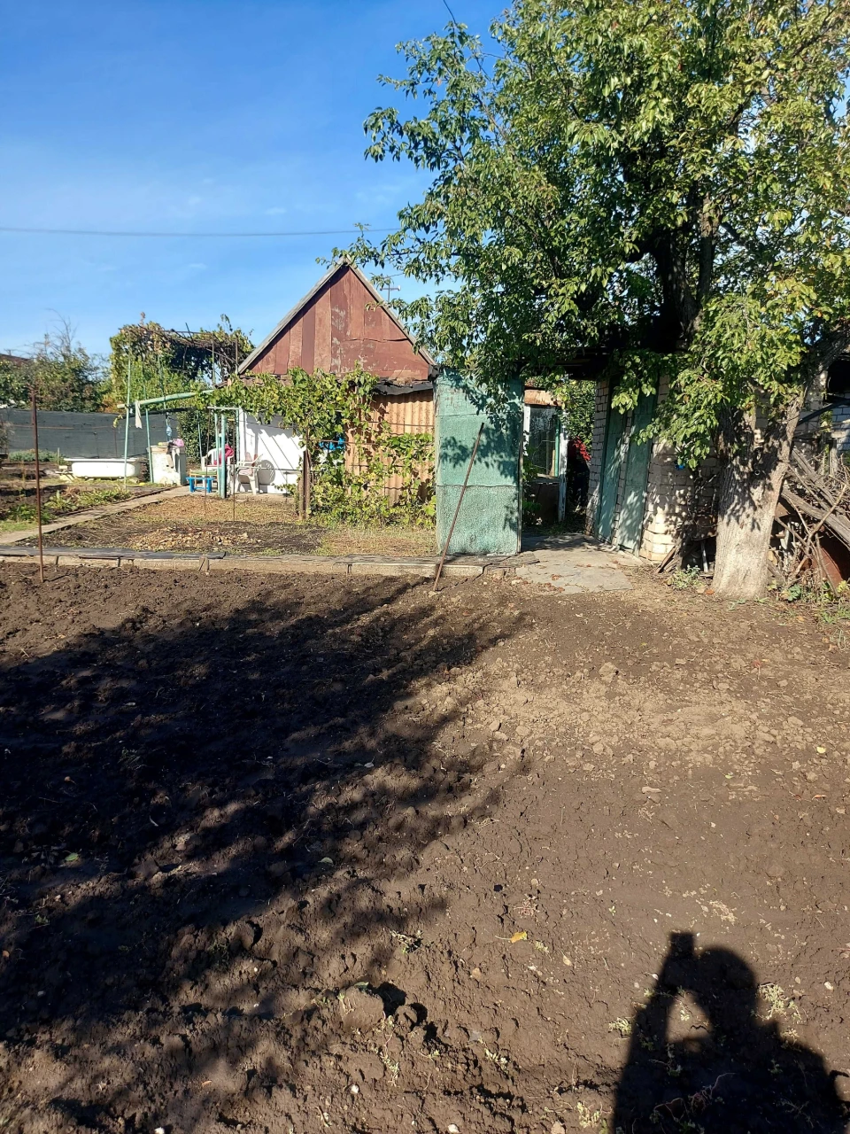 Продається приватизована дача