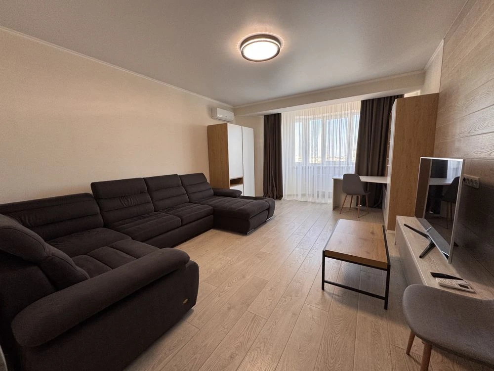2 ком. квартира на Королева -новый дом . 75 метров , ремонт