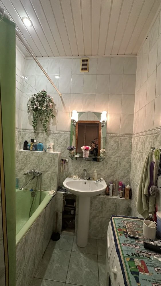 ‼️ Urgently selling a 3-bedroom apartment near the "Ukraine" shopping mall