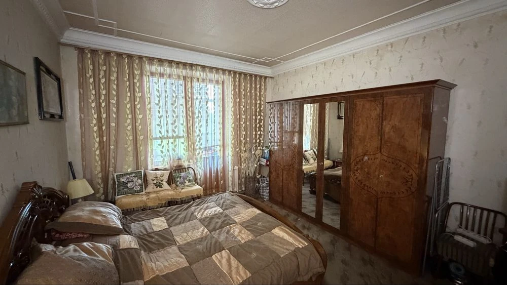 ‼️ Urgently selling a 3-bedroom apartment near the "Ukraine" shopping mall
