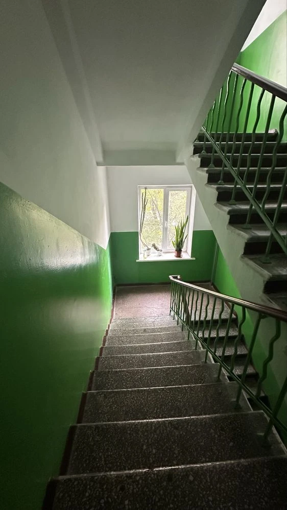 ‼️ Urgently selling a 3-bedroom apartment near the "Ukraine" shopping mall