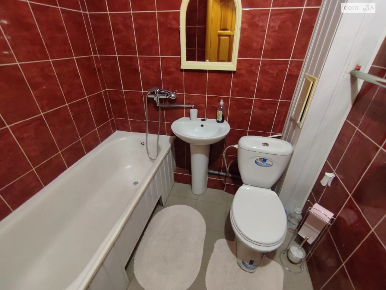 Long-Term Rental Apartment "Vishchenka"