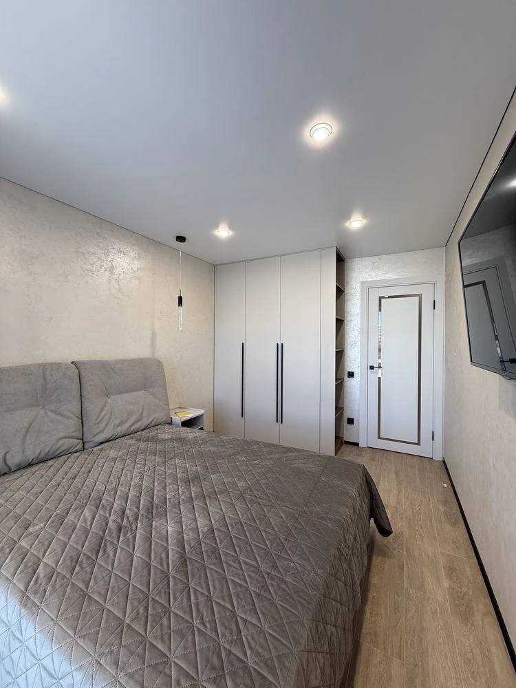 One-bedroom apartment in "Native Home" complex, full furnishing