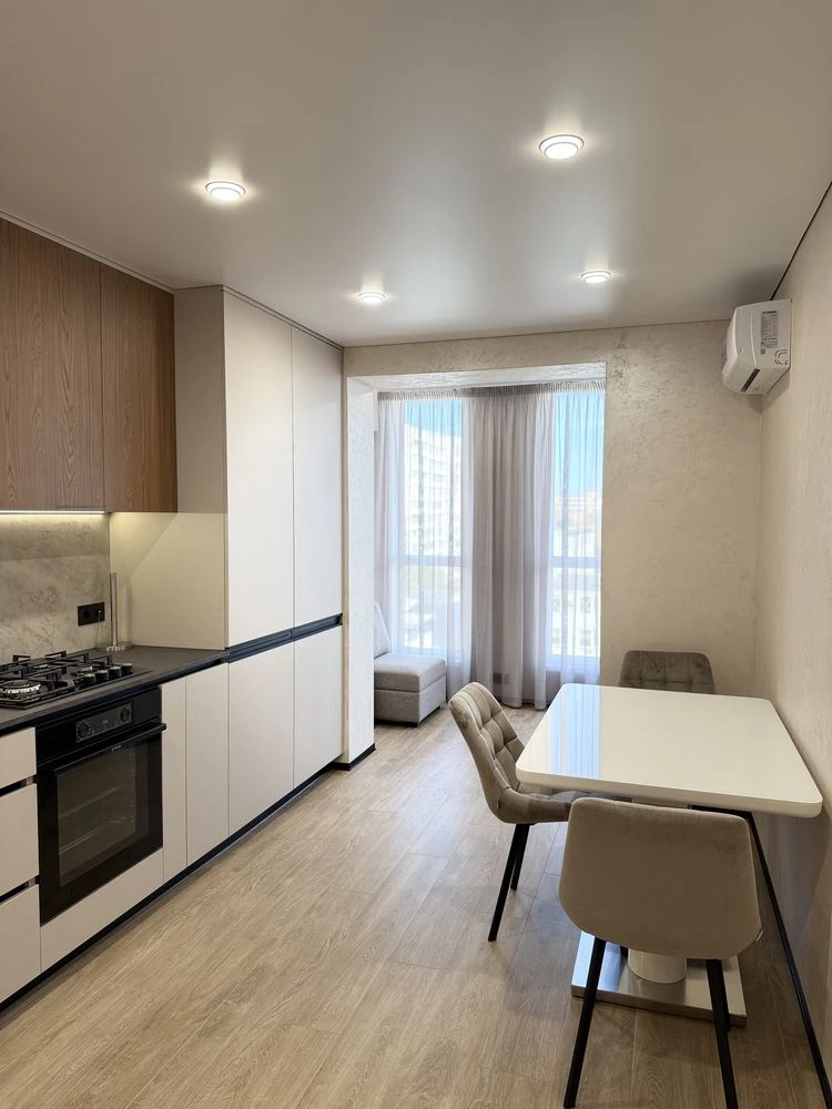 One-bedroom apartment in "Native Home" complex, full furnishing