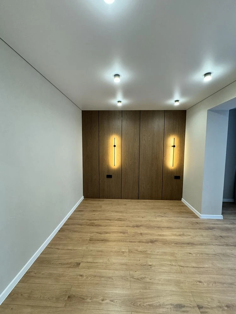 For Sale! One-bedroom apartment