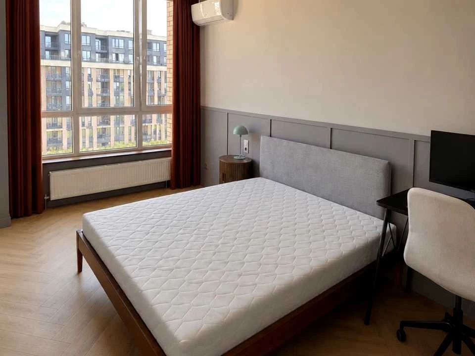 Apartment. Kyiv, Salutna St.