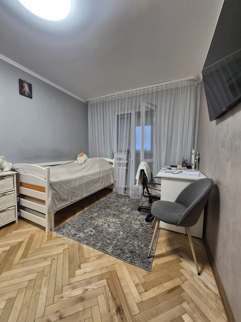 Продаж 2-кімнатна квартира в Любінській 10, площа 52 м². Ціна 95000 у.о.