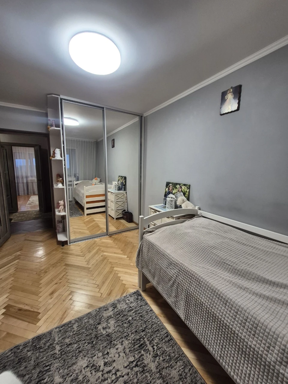Продаж 2-кімнатна квартира в Любінській 10, площа 52 м². Ціна 95000 у.о.