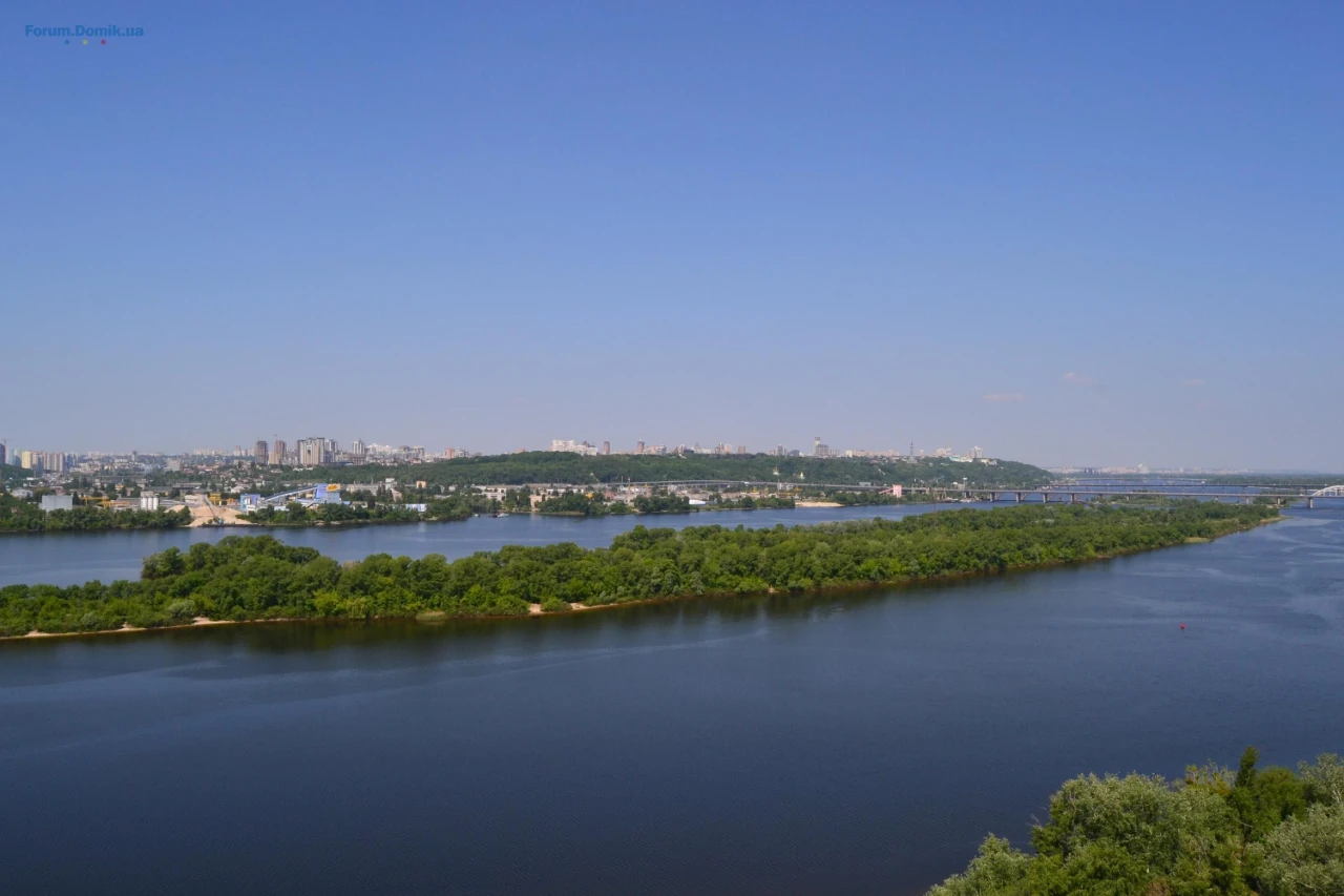 Квартира в ЖК "Зарічний", 1-комнатная, улица Бажана 1А