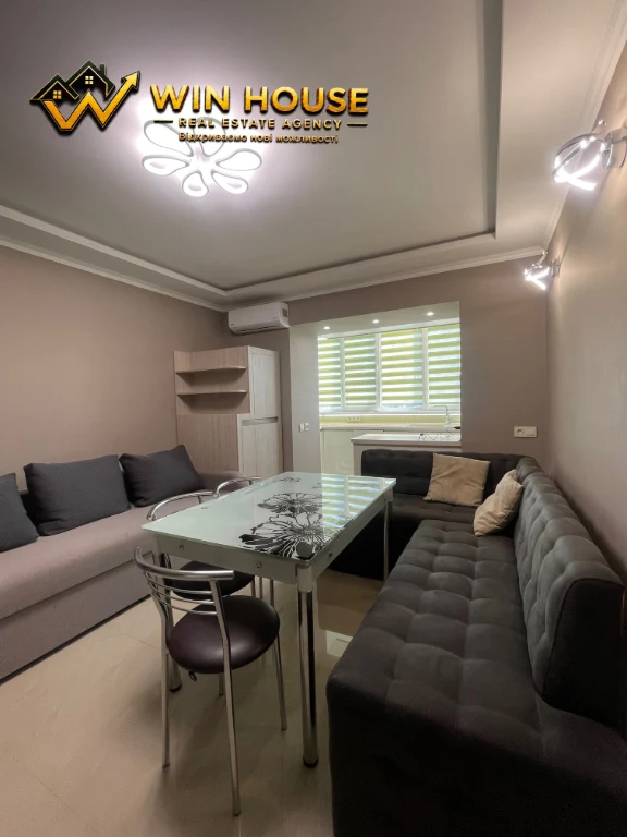 Apartment with autonomous heating in Holosiiv district. Cat