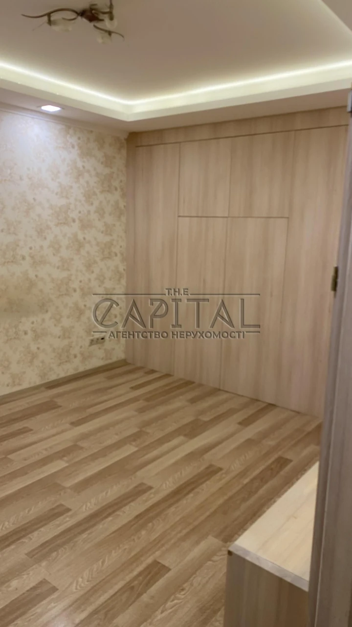 Продажа Квартира ул. Новогоспиталина 5А Печерский 34м2