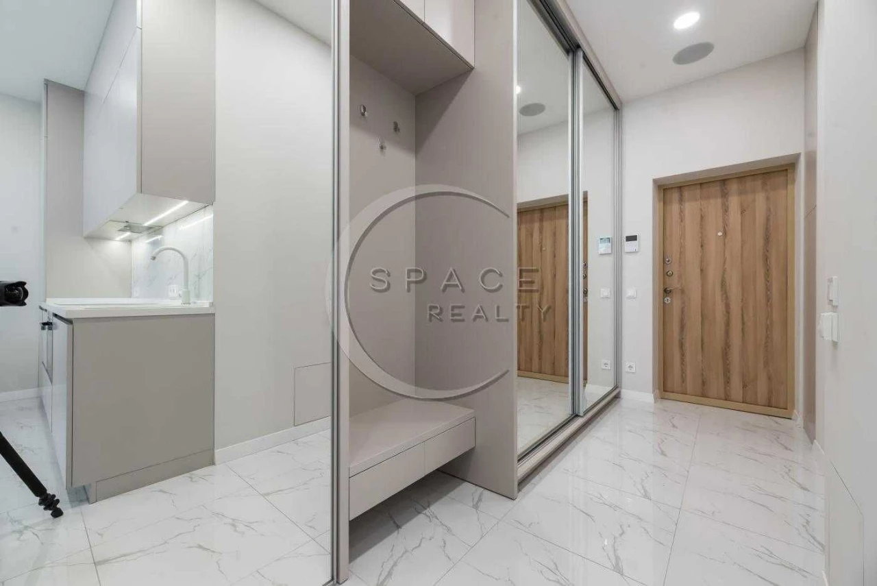 Sale of a 2-bedroom apartment in the Novopecherski Lipki residential complex, Dragoim