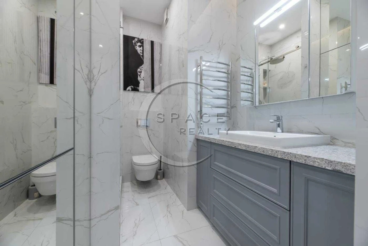 Sale of a 2-bedroom apartment in the Novopecherski Lipki residential complex, Dragoim