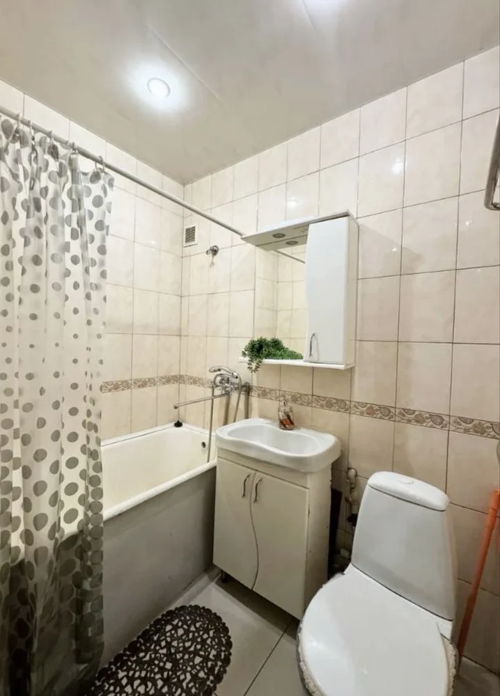 Продам 1ком квартиру Правый берег Днепр