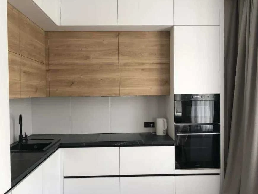 For Sale 3 room apartment 68 sq.m. Euroremodel Fully furnished 3/9