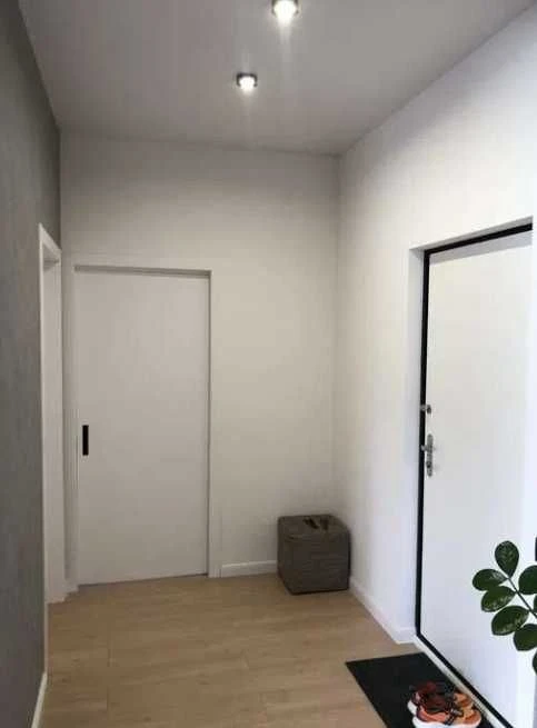 For Sale 3 room apartment 68 sq.m. Euroremodel Fully furnished 3/9