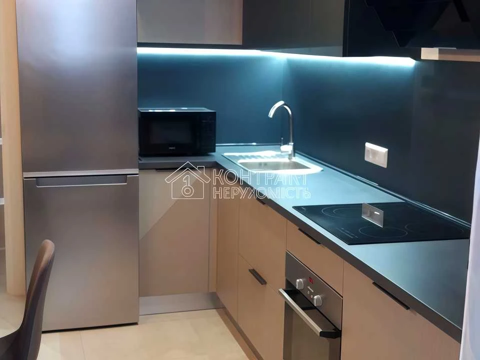 Apartment. Heroiv Харкова Avenue